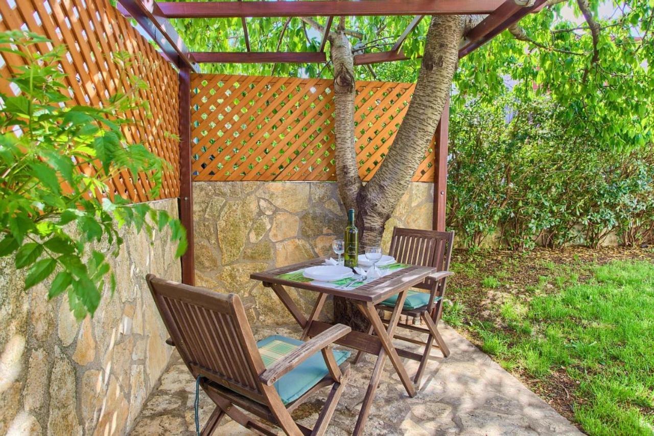 Romantic Apartment Krk Town Exterior foto